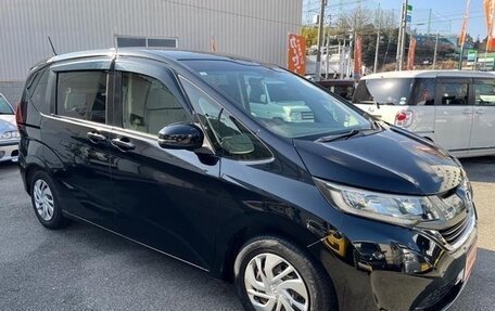 Honda Freed II, 2018 год, 1 220 000 рублей, 3 фотография