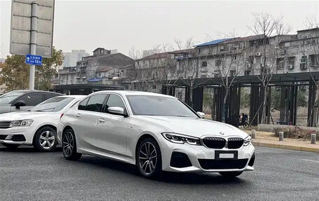 BMW 3 серия, 2022 год, 2 900 010 рублей, 2 фотография