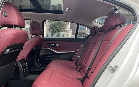 BMW 3 серия, 2022 год, 2 900 010 рублей, 15 фотография