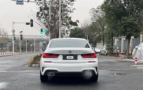 BMW 3 серия, 2022 год, 2 900 010 рублей, 5 фотография