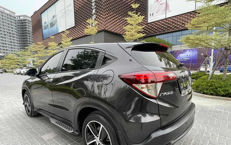 Honda Vezel, 2021 год, 1 750 001 рублей, 7 фотография