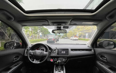 Honda Vezel, 2021 год, 1 750 001 рублей, 11 фотография