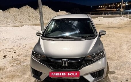 Honda Fit III, 2017 год, 1 150 000 рублей, 4 фотография