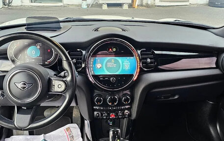 MINI Cabrio, 2022 год, 1 890 035 рублей, 9 фотография