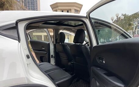 Honda Vezel, 2022 год, 1 412 153 рублей, 7 фотография