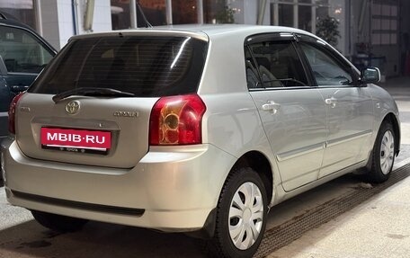 Toyota Corolla, 2005 год, 645 000 рублей, 3 фотография