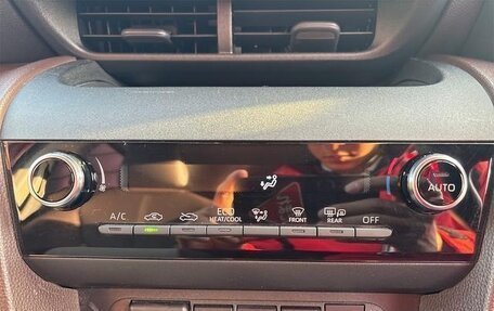 Toyota Yaris Cross, 2021 год, 1 750 009 рублей, 17 фотография