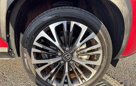 Toyota Yaris Cross, 2021 год, 1 750 009 рублей, 34 фотография