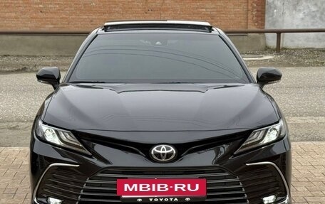 Toyota Camry, 2023 год, 3 800 000 рублей, 8 фотография