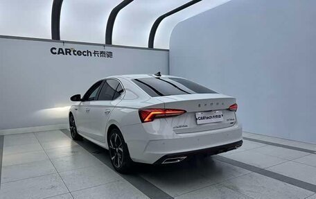 Skoda Octavia IV, 2021 год, 1 910 000 рублей, 4 фотография