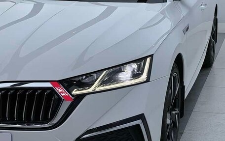 Skoda Octavia IV, 2021 год, 1 910 000 рублей, 3 фотография