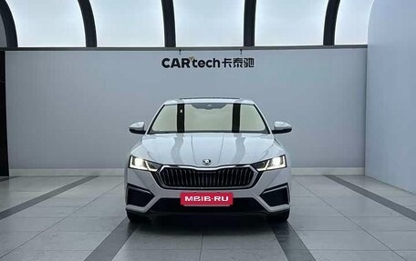 Skoda Octavia IV, 2021 год, 1 910 000 рублей, 2 фотография