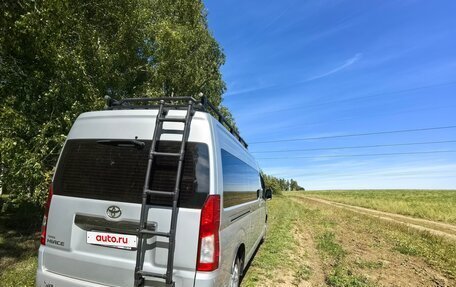 Toyota HiAce H300, 2019 год, 4 600 000 рублей, 5 фотография