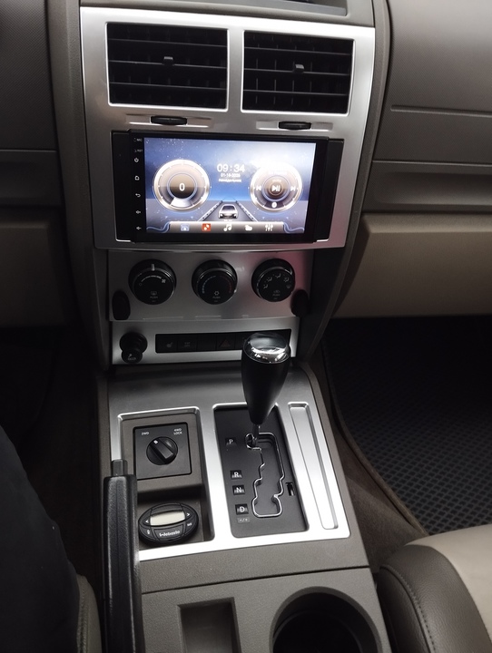 Dodge Nitro, 2007 год, 980 000 рублей, 6 фотография