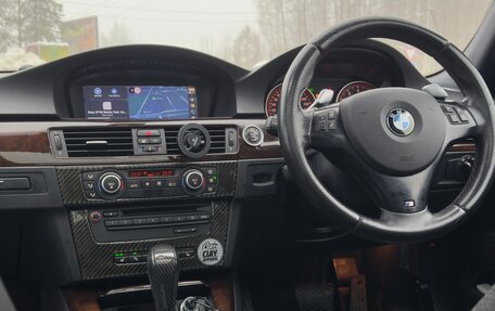 BMW 3 серия, 2009 год, 1 900 000 рублей, 13 фотография