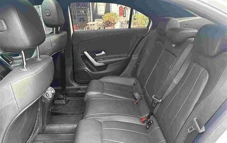 Mercedes-Benz A-Класс, 2022 год, 1 789 978 рублей, 6 фотография