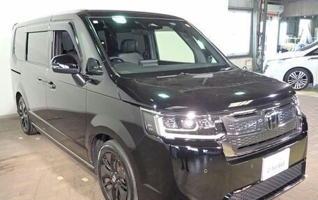 Honda Stepwgn, 2022 год, 2 250 888 рублей, 1 фотография