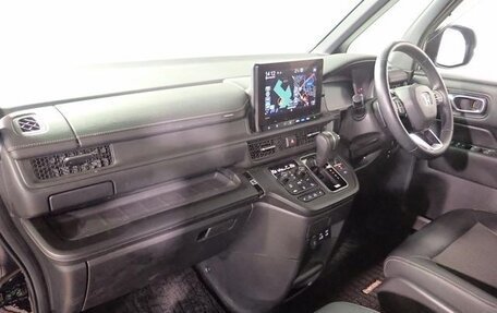 Honda Stepwgn, 2022 год, 2 250 888 рублей, 9 фотография