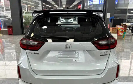 Honda Fit, 2022 год, 1 400 010 рублей, 6 фотография
