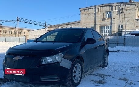 Chevrolet Cruze II, 2011 год, 600 000 рублей, 3 фотография
