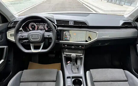 Audi Q3, 2022 год, 2 439 003 рублей, 9 фотография