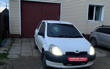 Toyota Vitz, 2001 год, 350 000 рублей, 7 фотография
