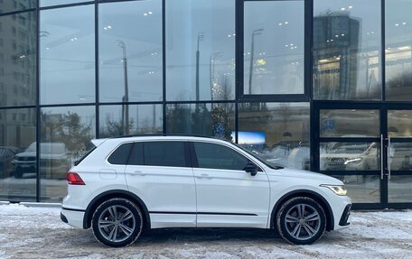 Volkswagen Tiguan II, 2021 год, 3 650 000 рублей, 3 фотография