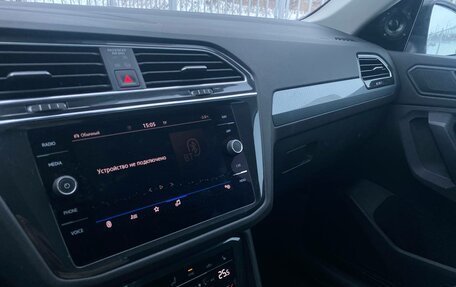 Volkswagen Tiguan II, 2021 год, 3 650 000 рублей, 13 фотография