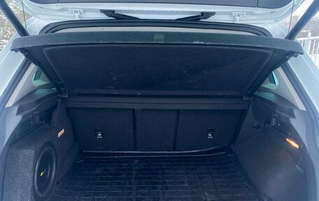 Volkswagen Tiguan II, 2021 год, 3 650 000 рублей, 20 фотография