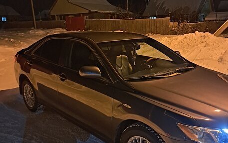 Toyota Camry, 2007 год, 900 000 рублей, 2 фотография