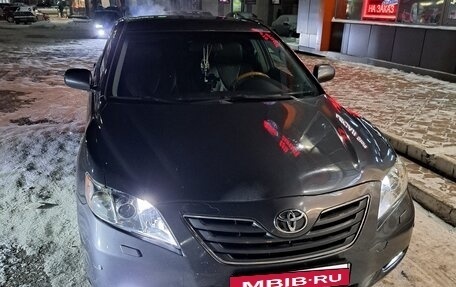 Toyota Camry, 2007 год, 900 000 рублей, 5 фотография