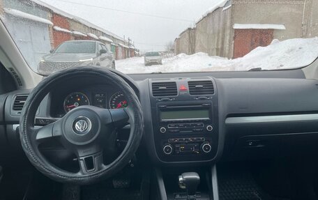 Volkswagen Jetta VI, 2009 год, 589 000 рублей, 5 фотография