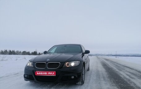 BMW 3 серия, 2009 год, 1 015 000 рублей, 1 фотография
