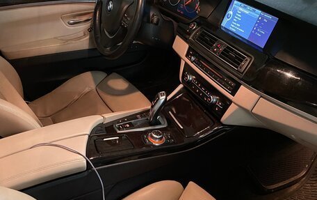 BMW 5 серия, 2011 год, 2 350 000 рублей, 8 фотография