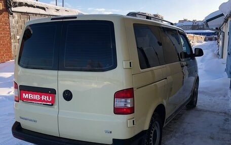 Volkswagen Transporter T5 рестайлинг, 2013 год, 2 890 000 рублей, 5 фотография