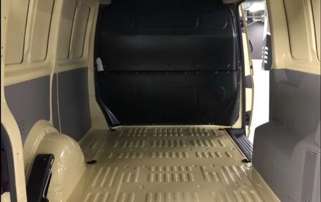 Volkswagen Transporter T5 рестайлинг, 2013 год, 2 890 000 рублей, 21 фотография