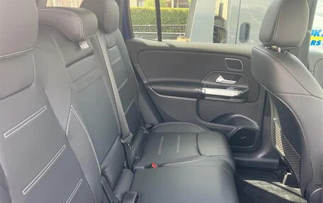 Mercedes-Benz GLB, 2024 год, 5 000 000 рублей, 9 фотография