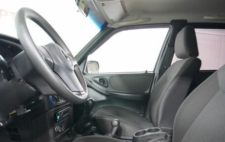 Chevrolet Niva I рестайлинг, 2016 год, 665 000 рублей, 9 фотография