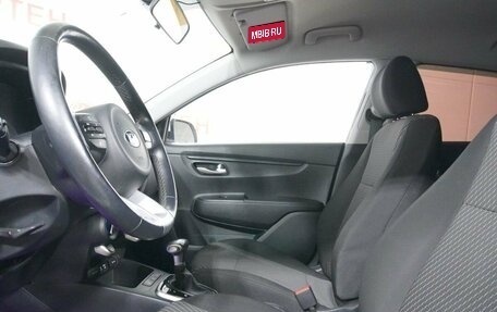 KIA Rio IV, 2018 год, 1 498 000 рублей, 9 фотография