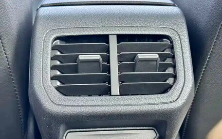 Volkswagen Bora, 2021 год, 1 380 010 рублей, 14 фотография