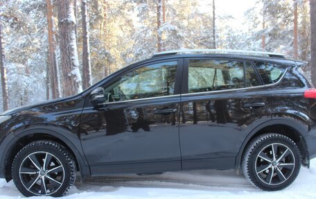 Toyota RAV4, 2014 год, 1 950 000 рублей, 9 фотография