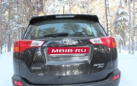 Toyota RAV4, 2014 год, 1 950 000 рублей, 4 фотография