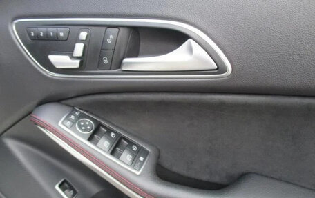 Mercedes-Benz CLA, 2015 год, 1 600 000 рублей, 25 фотография