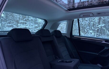 Volkswagen Tiguan II, 2018 год, 2 870 000 рублей, 11 фотография