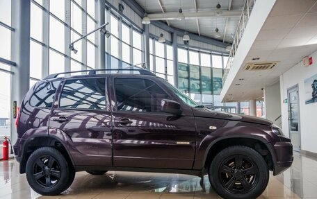 Chevrolet Niva I рестайлинг, 2017 год, 738 000 рублей, 8 фотография