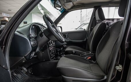 Chevrolet Niva I рестайлинг, 2017 год, 738 000 рублей, 14 фотография