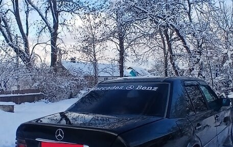 Mercedes-Benz E-Класс, 1993 год, 260 000 рублей, 1 фотография