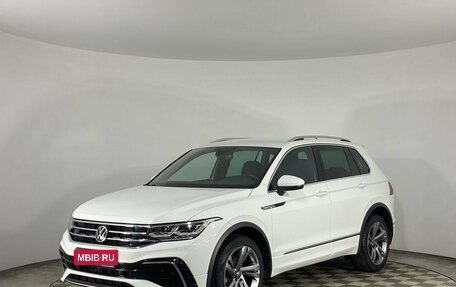 Volkswagen Tiguan II, 2021 год, 3 230 000 рублей, 1 фотография
