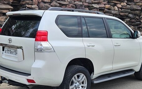 Toyota Land Cruiser Prado 150 рестайлинг 2, 2010 год, 2 870 000 рублей, 4 фотография