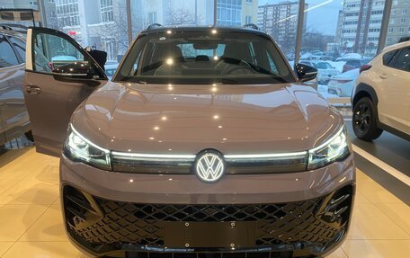 Volkswagen Tiguan, 2025 год, 5 100 000 рублей, 10 фотография